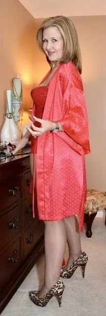 lady in red… ❤️ xoxo