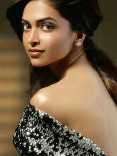 deepika back side