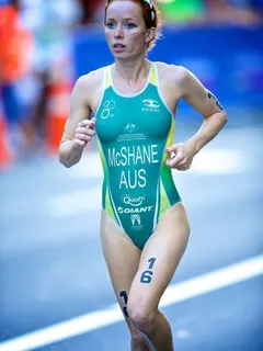 charlotte mcshane, australian triathlete