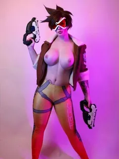 cheers love! - jessica luna tracer cosplay