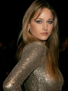 leelee sobieski