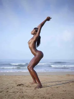 this skinny ebony girl with very long legs and nice small titties likes to naked practiced yoga on a secluded sandy beach. it has a very attractive body and tight little ass that everyone wished but she likes to fuck her boyfriend who only has a perfect c