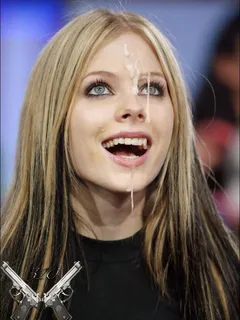 avril lavigne happy facial