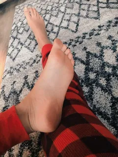 suckable feet in pj's