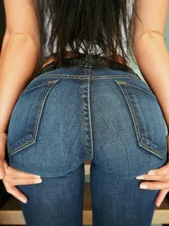 sexy ass in jeans