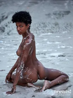 ebonee davis fantastico corpo nudo