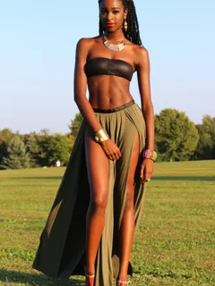 ebony babe in full-length skirt with mile high slits