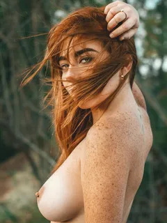 redhead melanie mauriello perfect tits and amazing freckles.i want to kiss all of them.