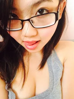 harriet sugarcookie is a nerdy busty cutie