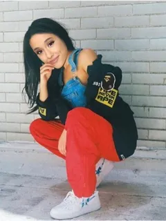 sexy ariana grande hypebeast