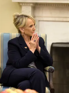 jan brewer 13th pic.