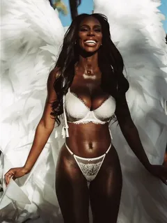 lexxie marie looking like an angel