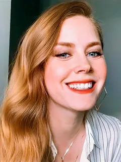 amy adams sexy face