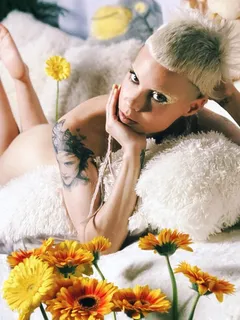 yolandi visser