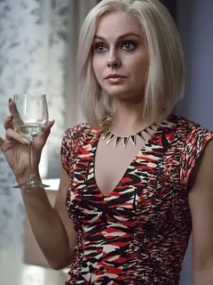 rose mciver as liv moore