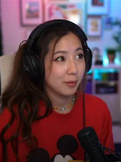 fuslie (streamer) - cute red top