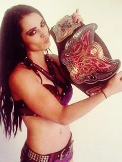 wwe brit divas champ paige