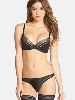 gigi paris in black lingerie