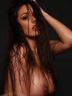 lucy pinder wet hair 8