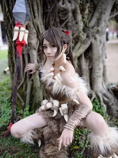 hot costume pic with superb chinese