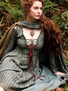 esme bianco - ros from game of thrones - worth checking out, yum!