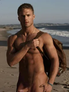 nice hardon at the beach.