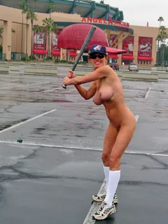 american naked chick in sport