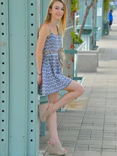 Kenzi in Ftv Girls set Stationside Upskirt