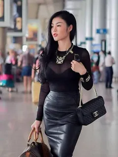 rich asian lady