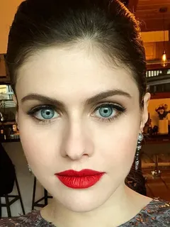 alexandra daddario