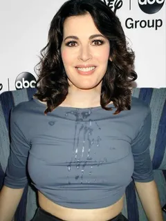 nigella takes a load