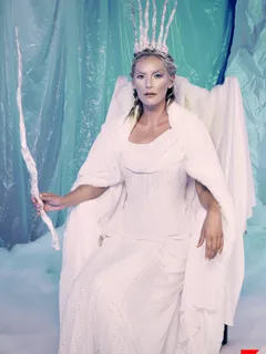 Mona Wales in VR Cosplay X set Narnia Jadis The White Witch