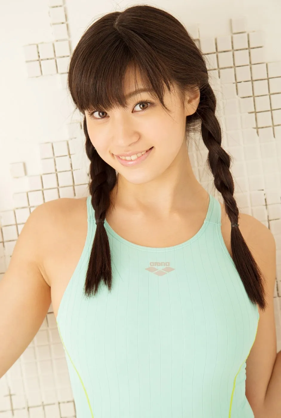 Shoko Takasaki in All Gravure set Gym Showers