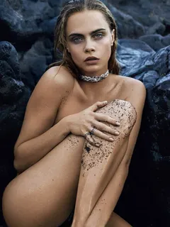 cara delevingne - celebrity photo - naked - sand and jewelry - silver dragon statement necklace - john hardy jewelry ad campaign                                                                                                                              