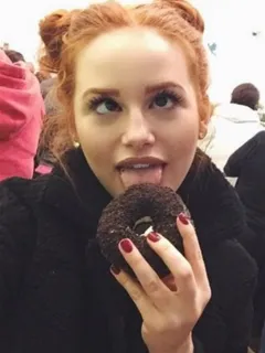 madelaine petsch