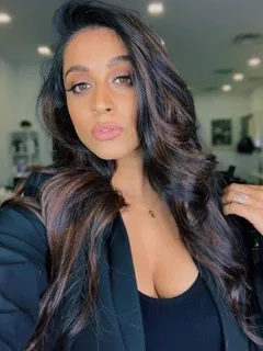 iisuperwomanii (lilly singh)