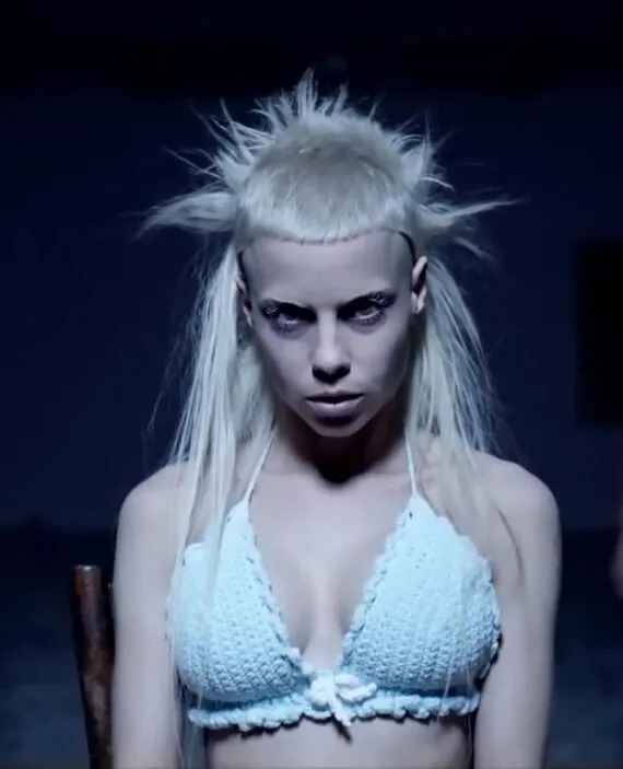 yolandi visser