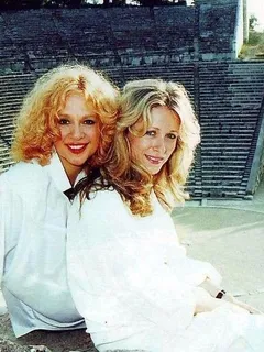 alice vougiouklaki & nora valsami - greek actors. ❤️