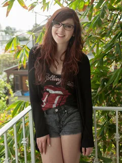 teen ellena woods in glasses