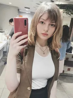 ella freya