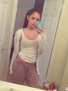 jasmine villegas instagram pics