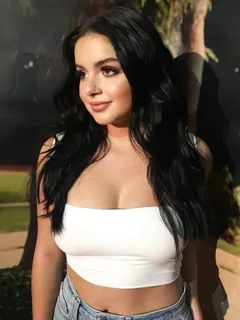 ariel winter