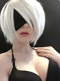 shinukii - sexy 2b cosplay