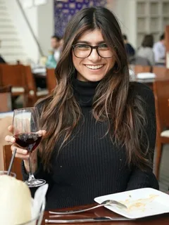 let's rebrand mia khalifa