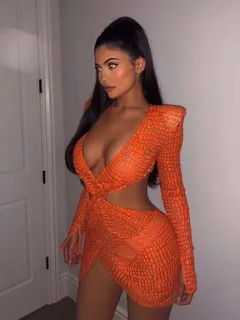 kylie jenner hot skimpy dress