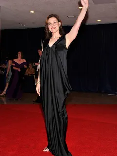 sigourney weaver armpit