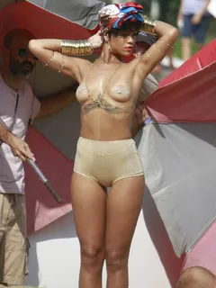 rihanna fenty