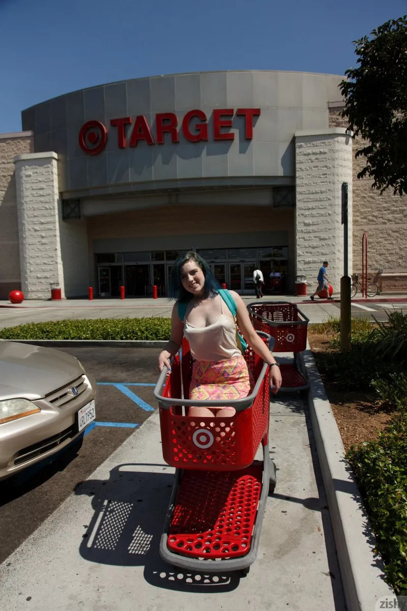 Skylar Anke in Zishy set Target Cares