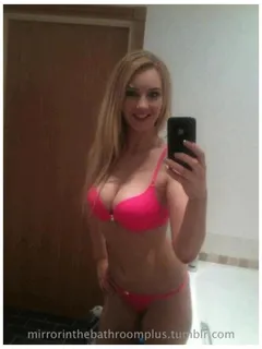 hot blonde chick in bathroom mirror selfie