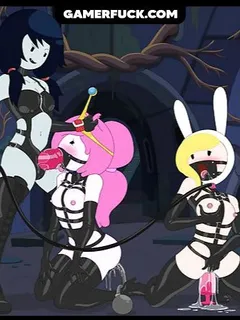 dominatrix marceline with fionna and the princess